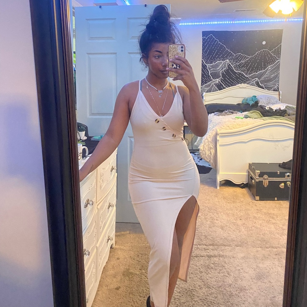 Maxi Beige Bodycon dress